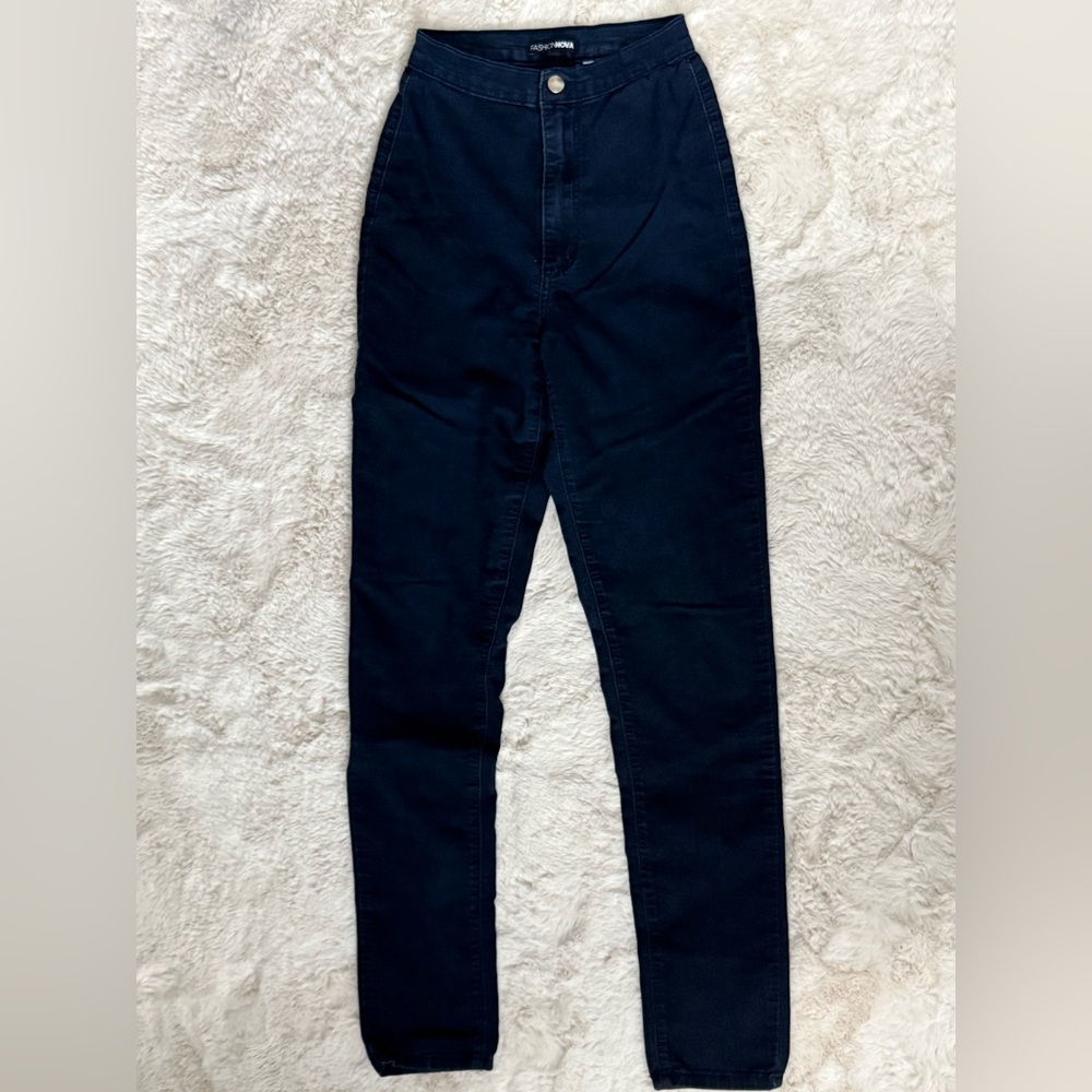 FASHIONNOVA Navy blue high-waisted straight leg jeans
